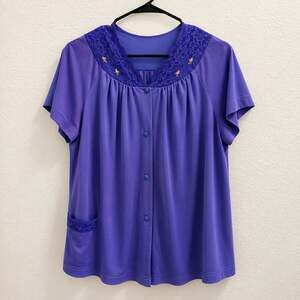 Shadowline Vintage Floral Lace Button-Down Sleep Top